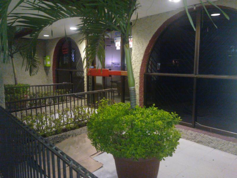 Hotel Y Restaurante Ritz De Tabasco วิลลาเฮอโมซา ภายนอก รูปภาพ